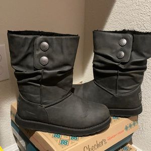 Skechers Gray winter boots